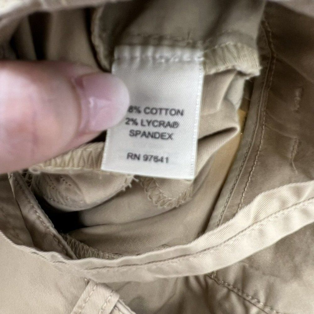 J Jill Woman’s size 12P beige khaki shorts stretch genuine fit at the waist - Picture 6 of 7